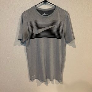 Nike Dri-fit T-shirt